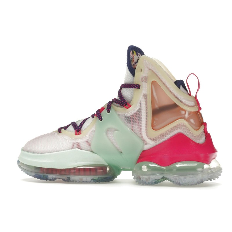 Nike LeBron 19 - Amorti Progressif et Confort Adaptatif