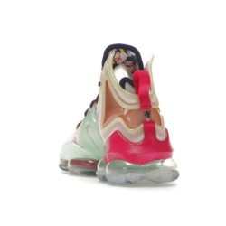 Nike LeBron 19 - Amorti Progressif et Confort Adaptatif