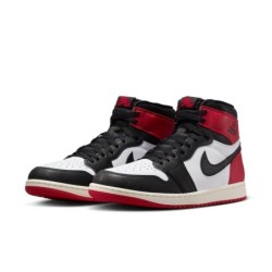 Air Jordan 1 Retro High 'Bloodline' - Style Authentique